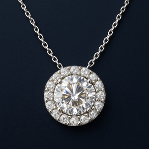 Collier Chaine solitaire avec halo